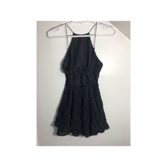 LACE BLACK RUFFLED DRESS - Picture 2 of 4